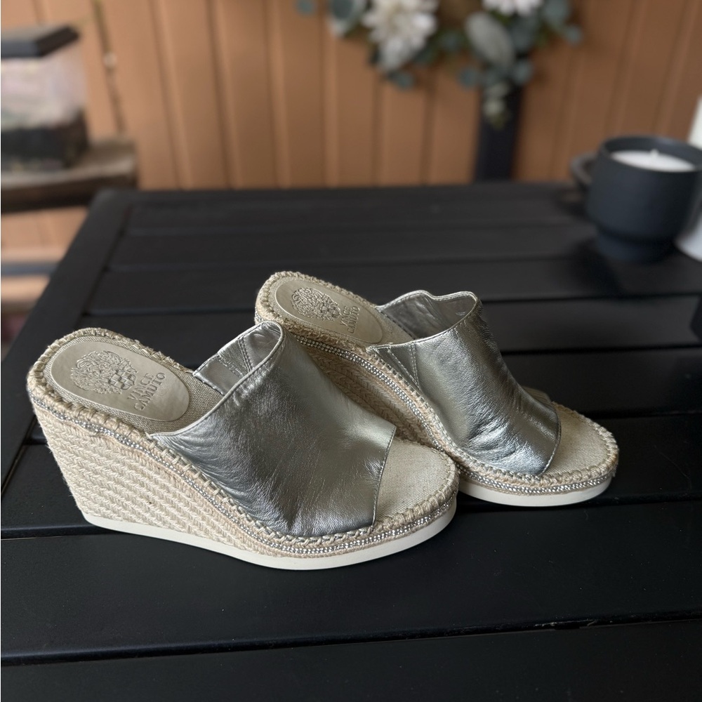 Vince Camuto Brissia Wedge
